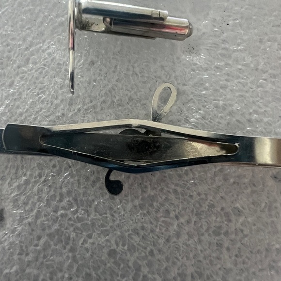 Vintage Silver Music Note Cuff Links and Tie Clip Set - Picture 6 of 6